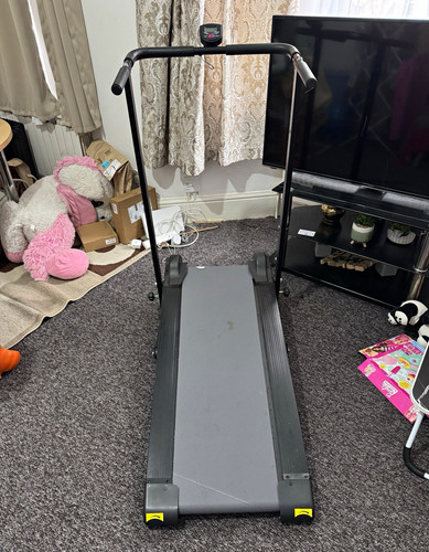 Manual foldaway treadmill - manual, with